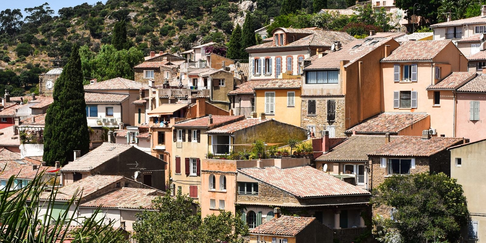 Toiture provençale : les erreurs à éviter lors d&rsquo;une rénovation